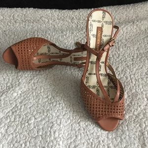 Jones New York mid heels